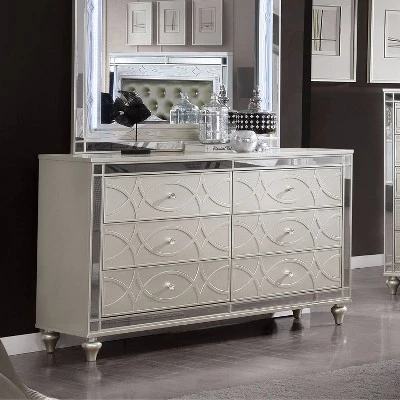 3pc Queen La Mesa Bed Nightstand And Dresser Set Silver - HOMES: Inside + Out 6 3pc Queen La Mesa Bed Nightstand And Dresser Set Silver - HOMES: Inside + Out - Image 6