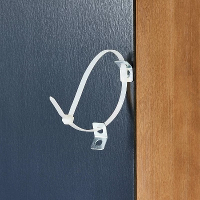 Kennington 2 Door Display Cabinet - Threshold™ Designed With Studio McGee 4 Kennington 2 Door Display Cabinet - Threshold™ Designed With Studio McGee - Image 4